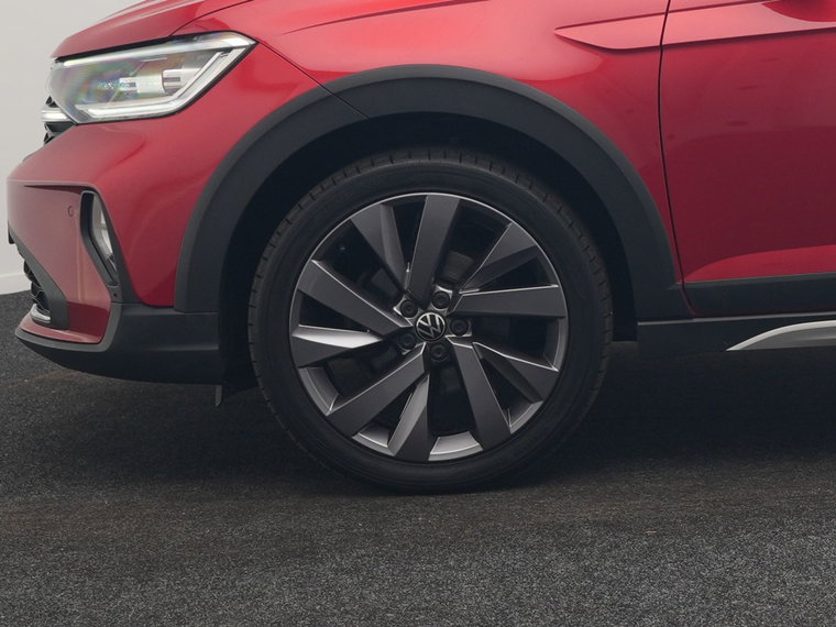 Vehicle Image 41