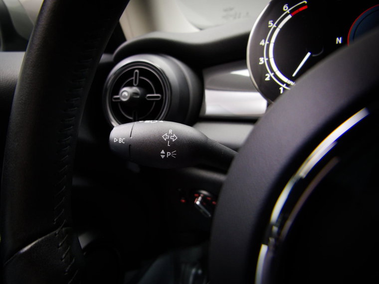 Vehicle Image 39