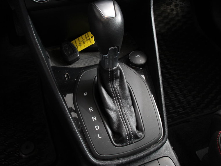 Vehicle Image 33