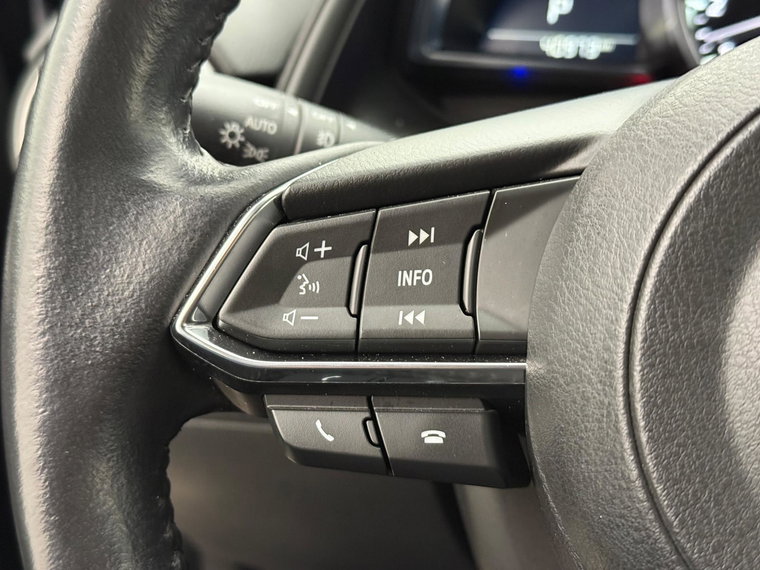Vehicle Image 17