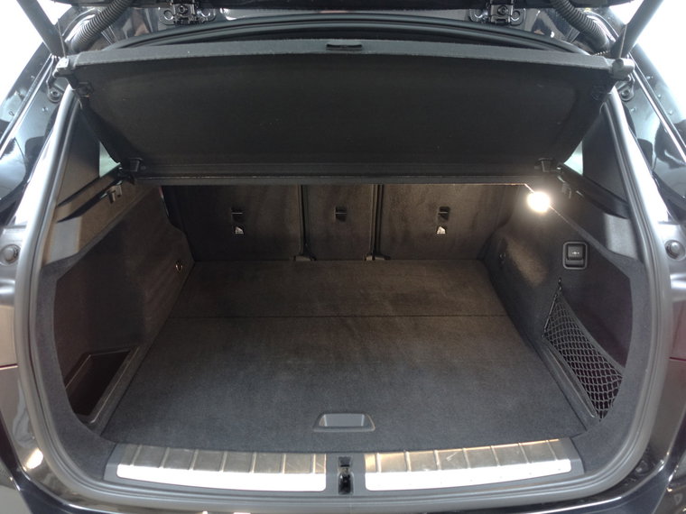 Vehicle Image 30