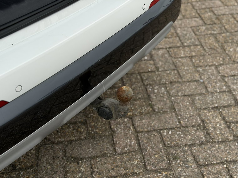 Vehicle Image 56