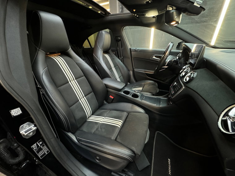 Vehicle Image 31
