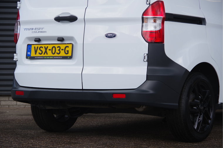 Vehicle Image 31