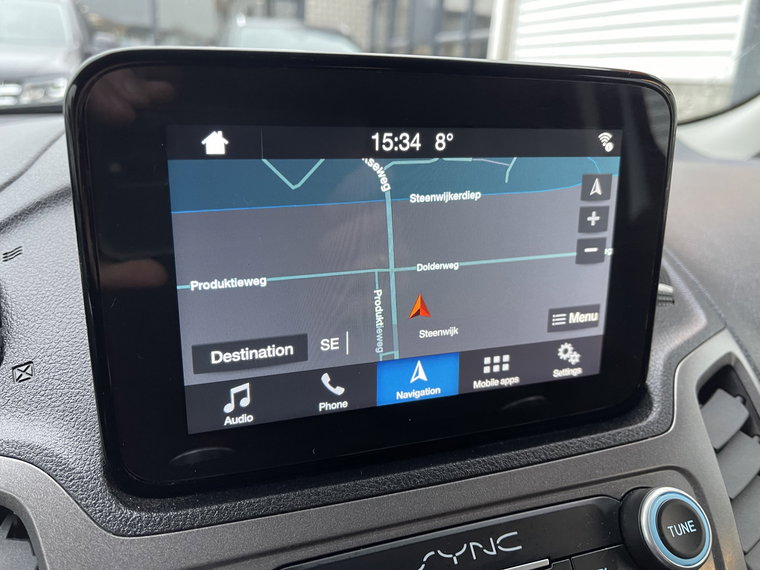 Vehicle Image 25