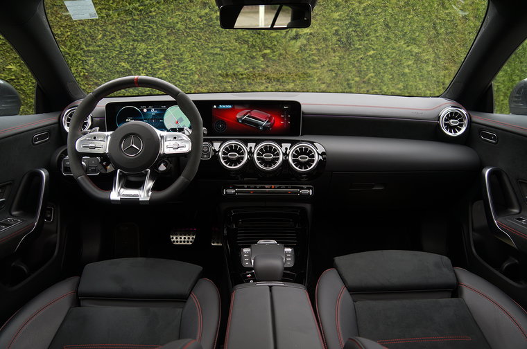 Vehicle Image 26
