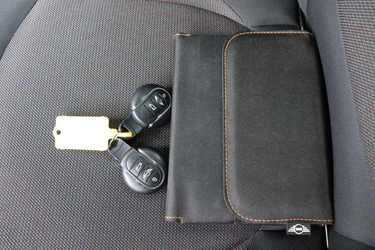 Vehicle Image 31