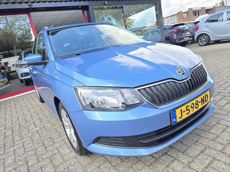 Vehicle Image 38