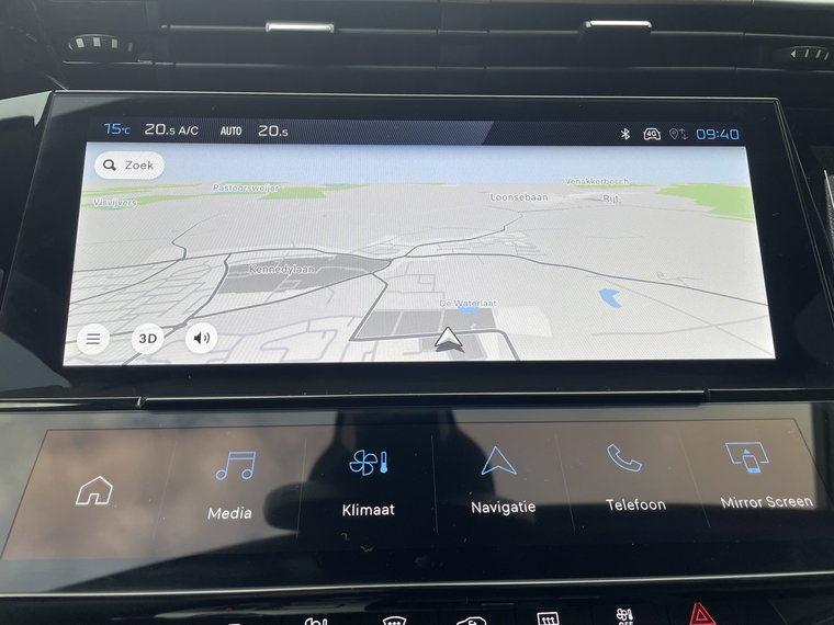 Vehicle Image 22