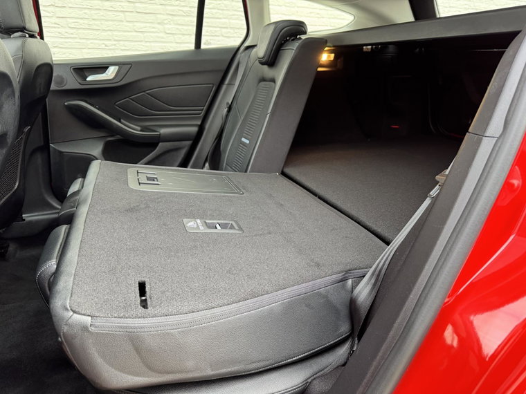 Vehicle Image 40