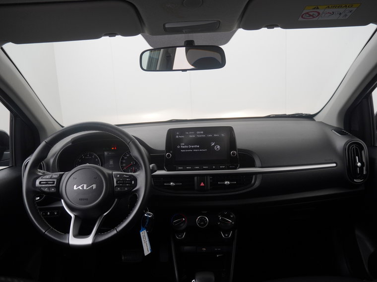Vehicle Image 36