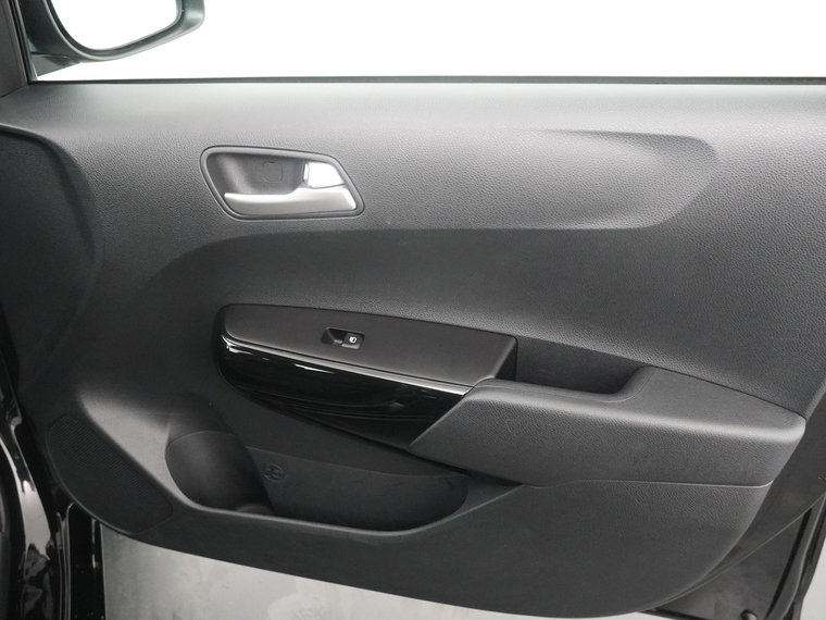 Vehicle Image 39