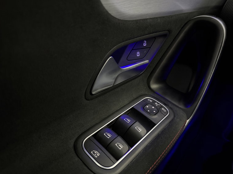 Vehicle Image 35