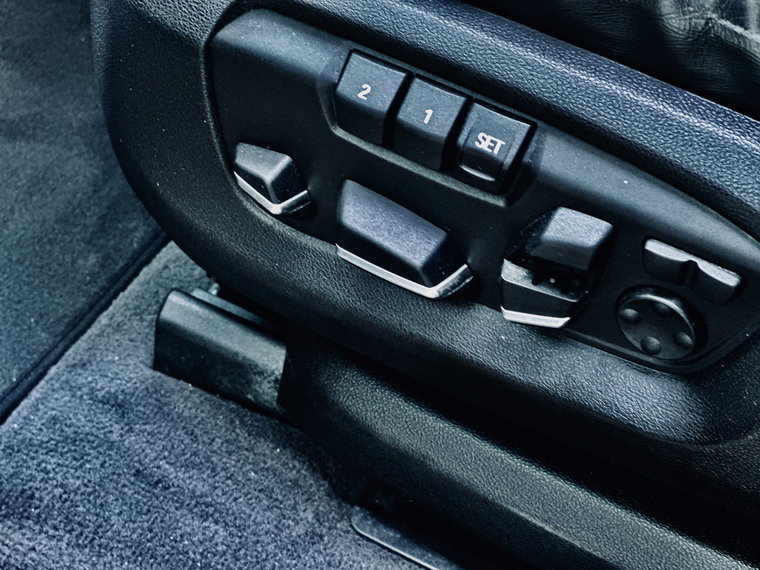 Vehicle Image 27