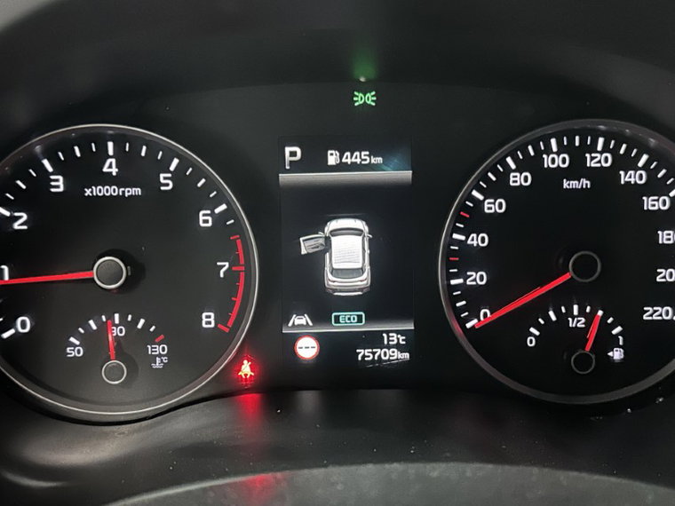 Vehicle Image 25