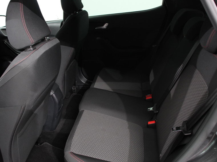 Vehicle Image 24