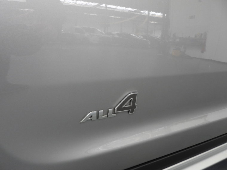 Vehicle Image 35