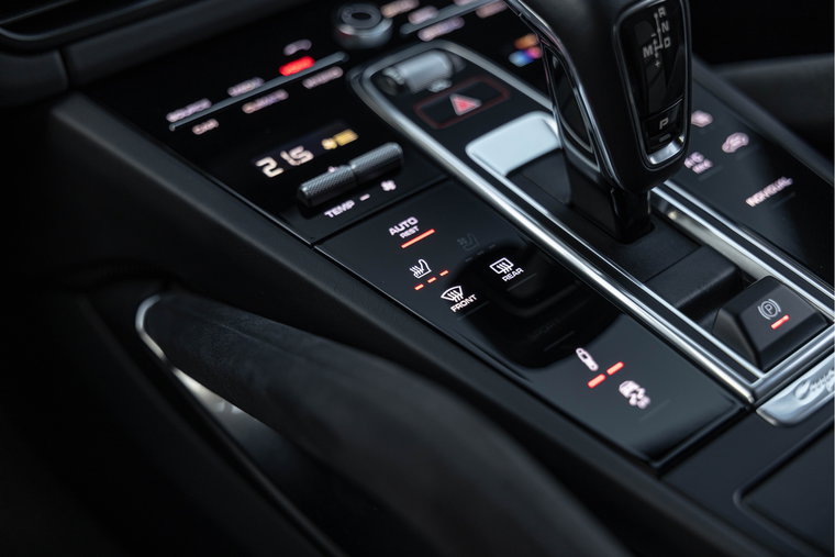 Vehicle Image 36
