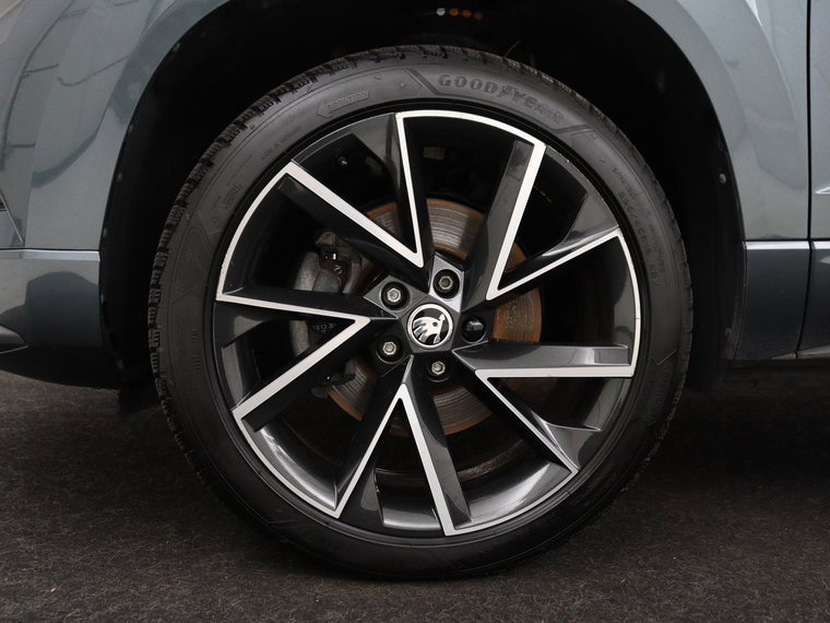 Vehicle Image 36