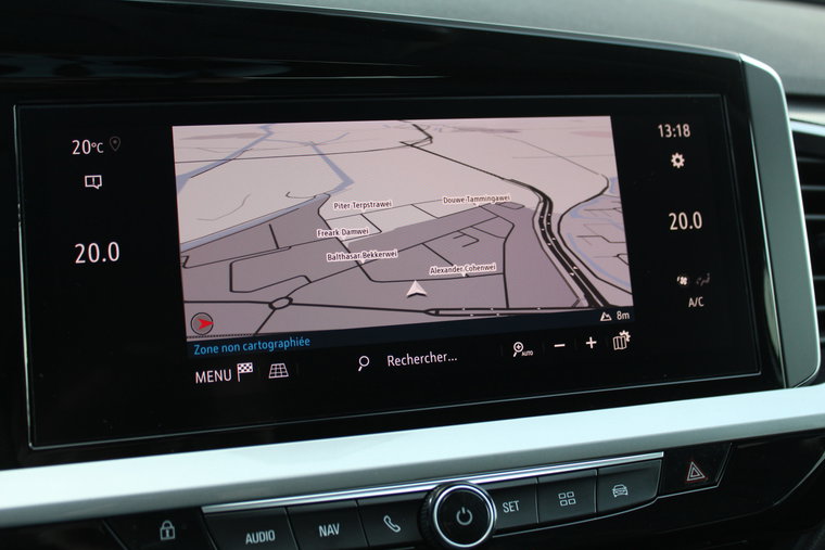 Vehicle Image 19