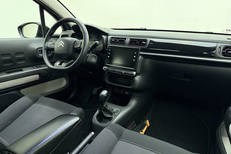 Vehicle Image 14