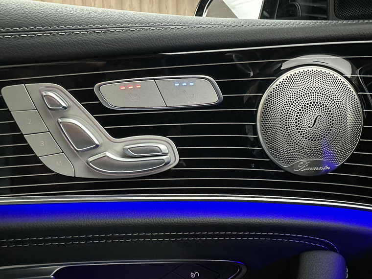 Vehicle Image 28