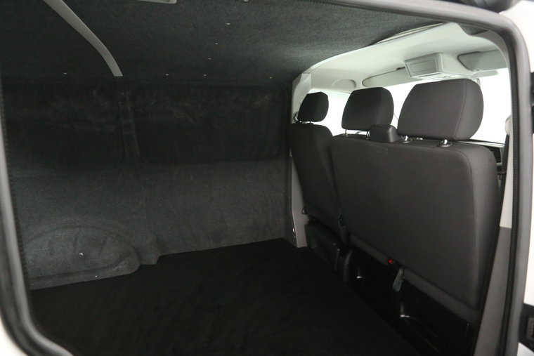 Vehicle Image 23