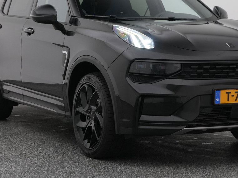 Vehicle Image 17