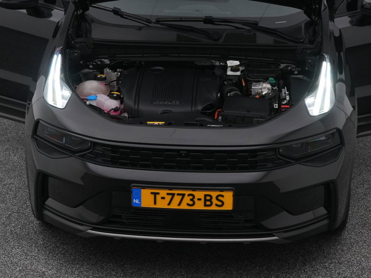 Vehicle Image 30