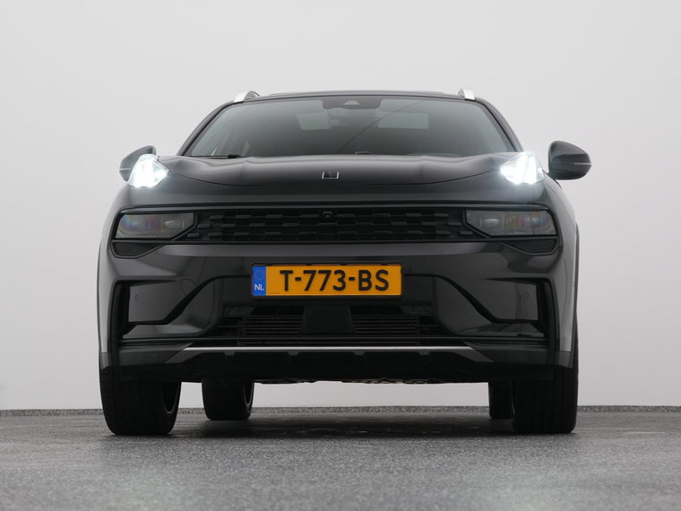 Vehicle Image 33