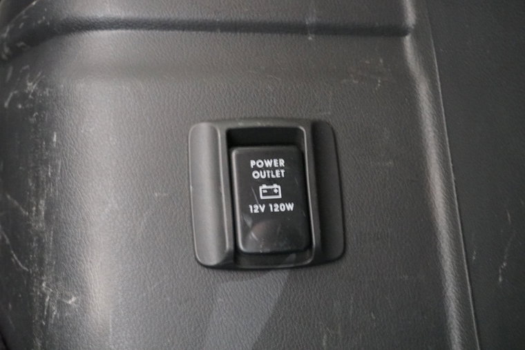 Vehicle Image 16