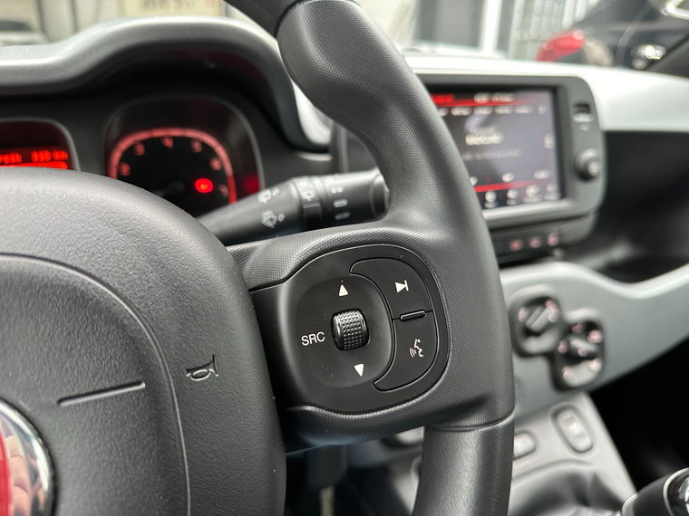Vehicle Image 19