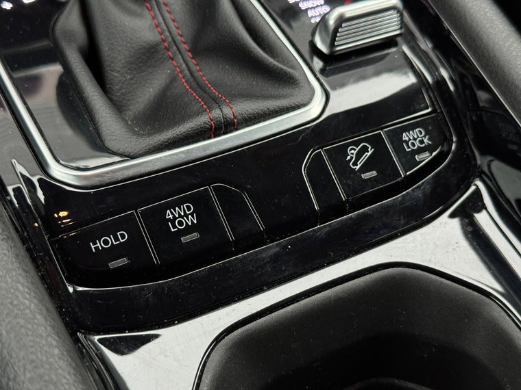 Vehicle Image 33