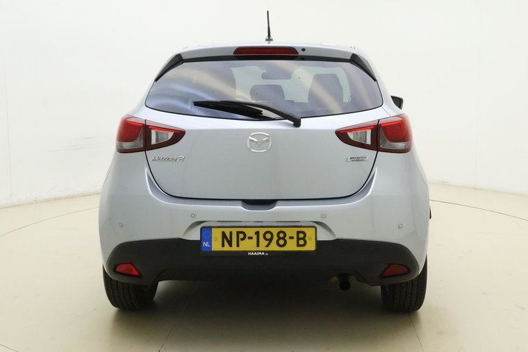Vehicle Image 11