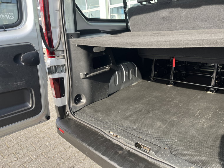 Vehicle Image 27