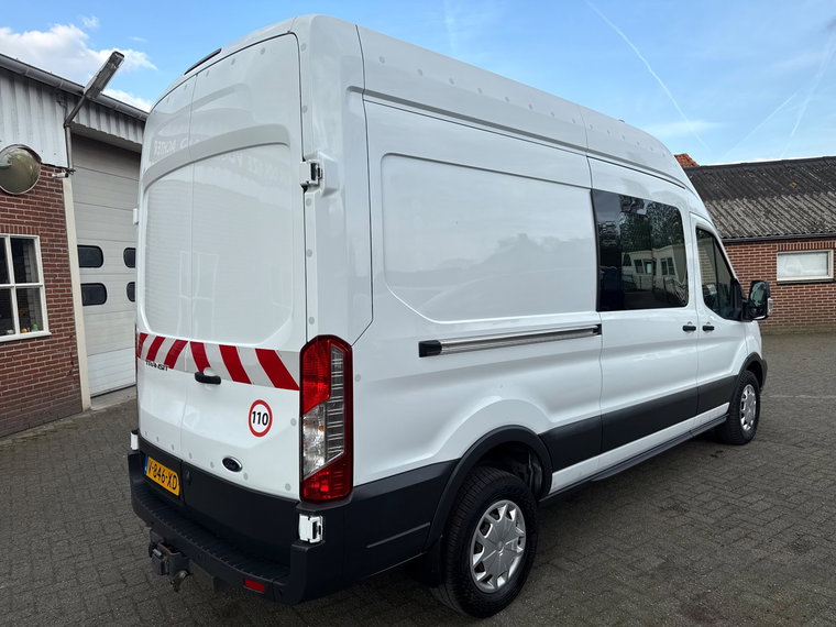 Vehicle Image 23