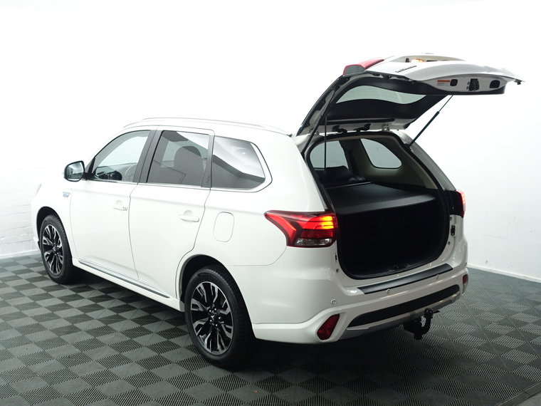 Vehicle Image 33
