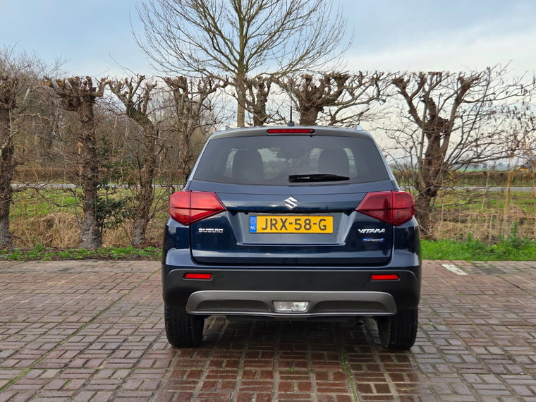 Vehicle Image 6