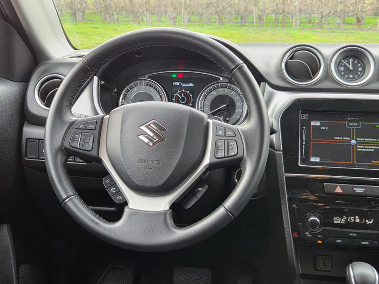Vehicle Image 11
