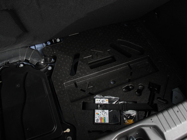 Vehicle Image 37