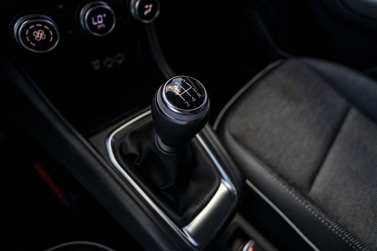 Vehicle Image 22