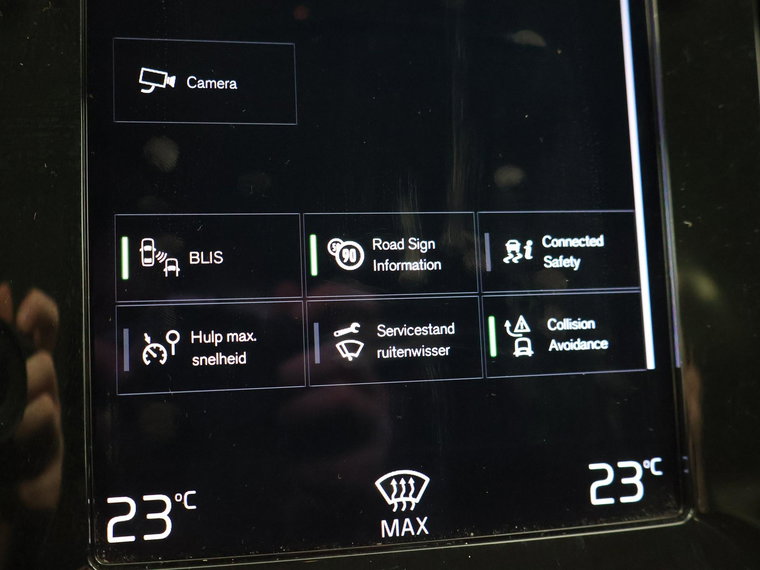 Vehicle Image 17