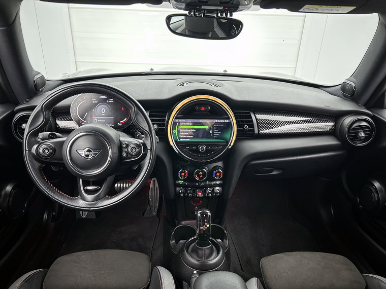 Vehicle Image 26