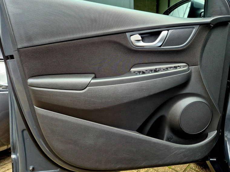 Vehicle Image 34