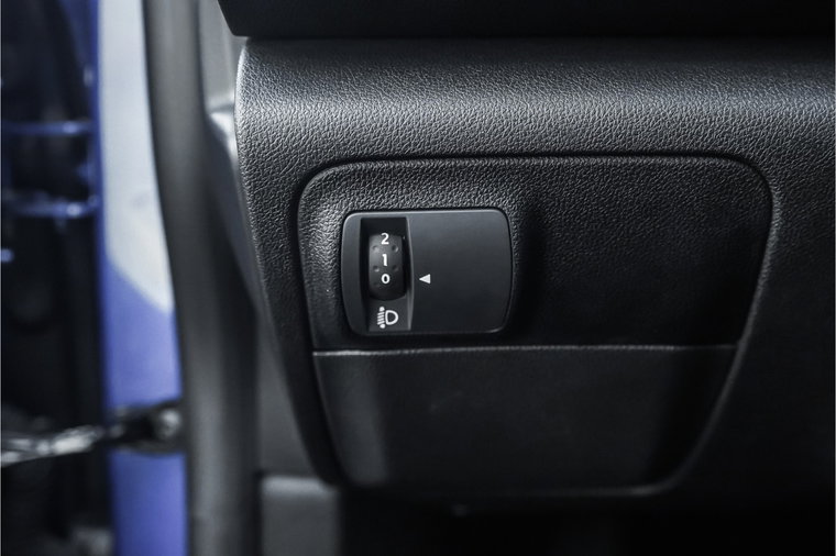 Vehicle Image 36
