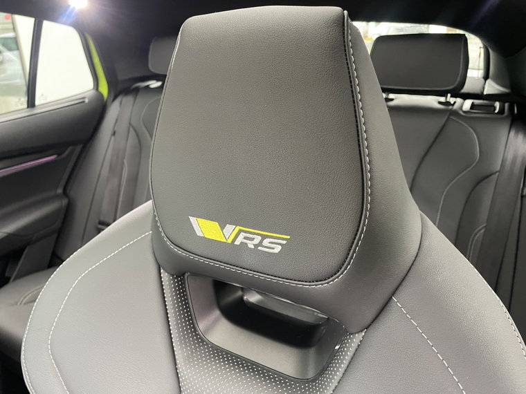 Vehicle Image 33