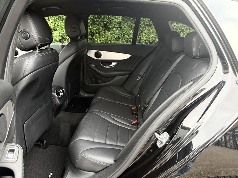 Vehicle Image 38