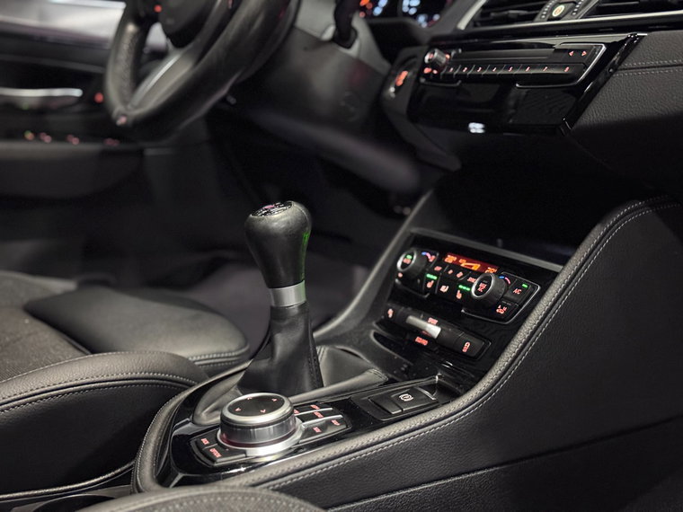 Vehicle Image 41