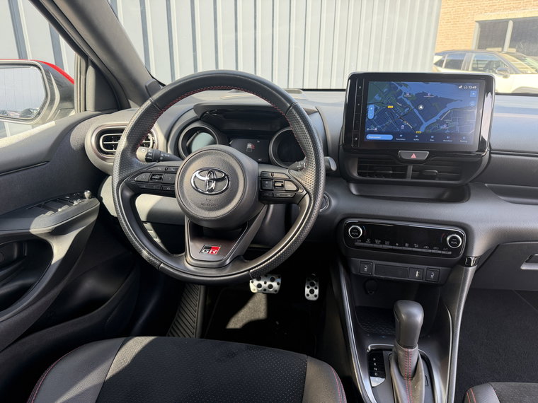 Vehicle Image 18