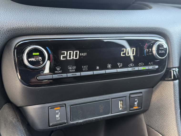 Vehicle Image 27